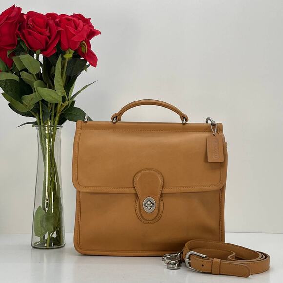 Vintage Coach Willis Bag 9927 Camel 2003 - Picture 1 of 10